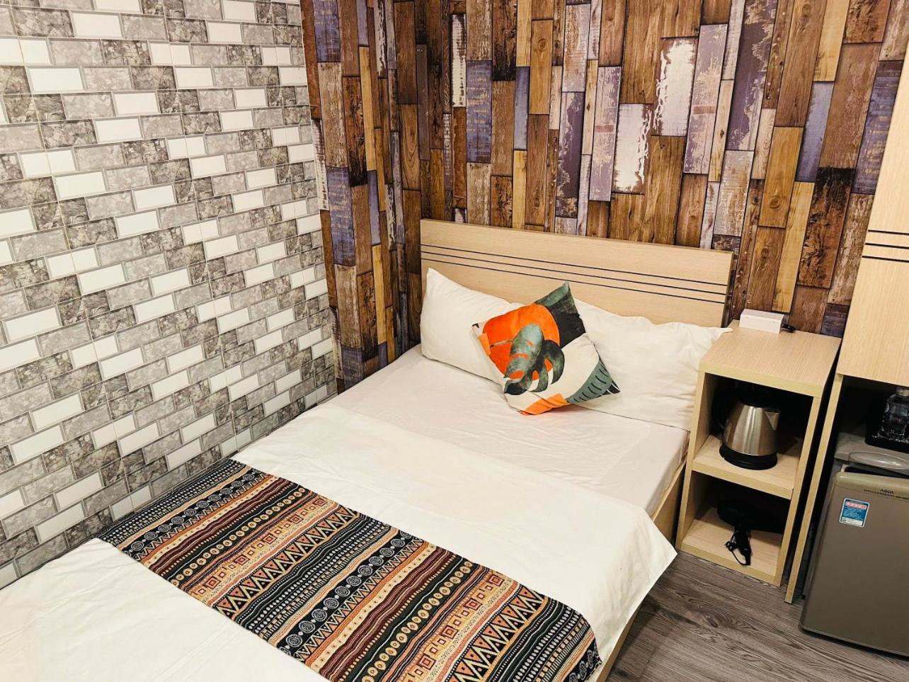 Hotel Galaxy Boutique Sai Gon Central Hotel 2*
